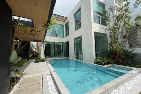 Villa à Bang Tao, Thaïlande 3 chambres № 70780