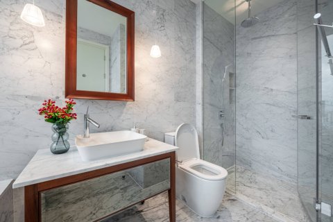 Condo in Bangkok, Thailand, 2 bedrooms  № 180415 - photo 25