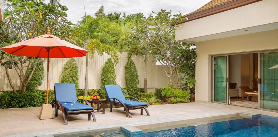 Villa in Rawai, Thailand 3 bedrooms № 156281