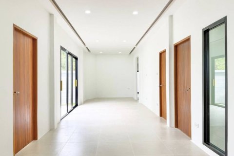 House in Chalong, Thailand 3 bedrooms № 156277 - photo 5