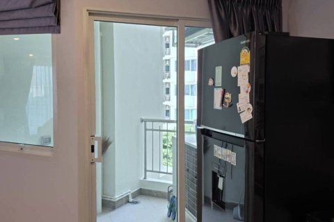 Кондоминиум с 2 спальнями в Хуай Кванге, Бангкок, Таиланд № 156278 - фото 4