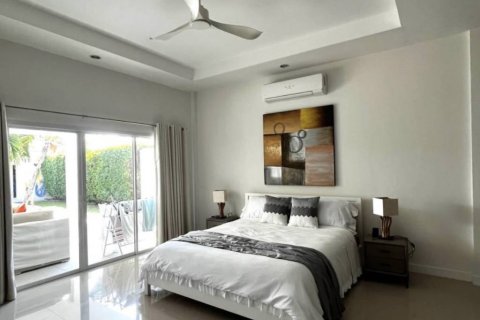 Вилла в Хуа Хине, Таиланд с 4 спальнями  № 156280 - фото 6