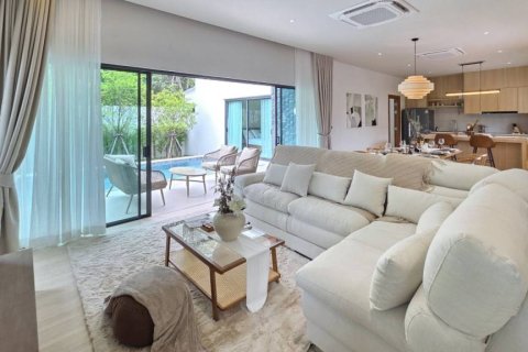 Villa in Chalong, Thailand 2 bedrooms № 146889 - photo 3