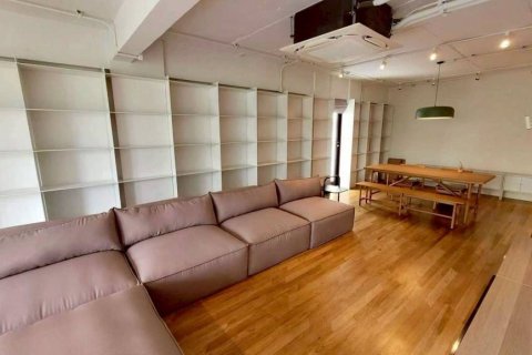 Condo in Bangkok, Thailand, 2 bedrooms  № 146888 - photo 1