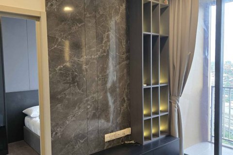 Condo in Bangkok, Thailand, 2 bedrooms  № 146893 - photo 3