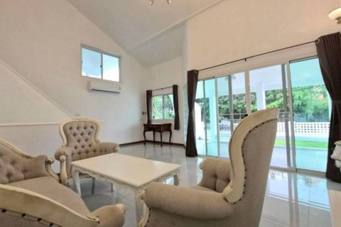 Maison à Bang Lamung, Thaïlande 3 chambres № 146890 - photo 4