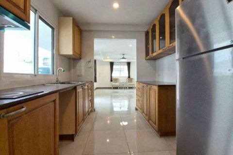 Maison à Bang Lamung, Thaïlande 3 chambres № 146890 - photo 8