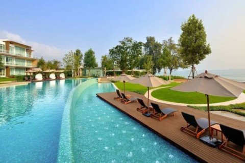 Кондоминиум с 2 спальнями в Хуа Хине, Таиланд № 146891 - фото 1