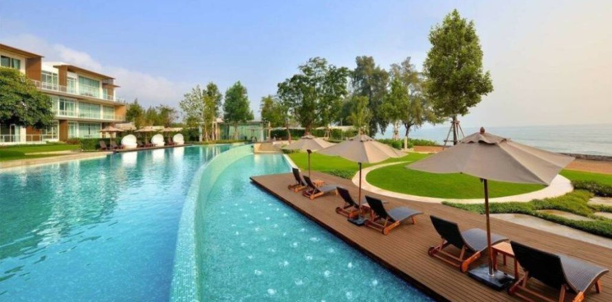 Кондоминиум с 2 спальнями в Хуа Хине, Таиланд № 146891