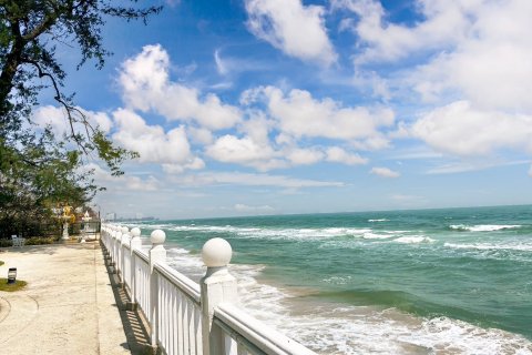 Кондоминиум с 2 спальнями в Хуа Хине, Таиланд № 168553 - фото 28