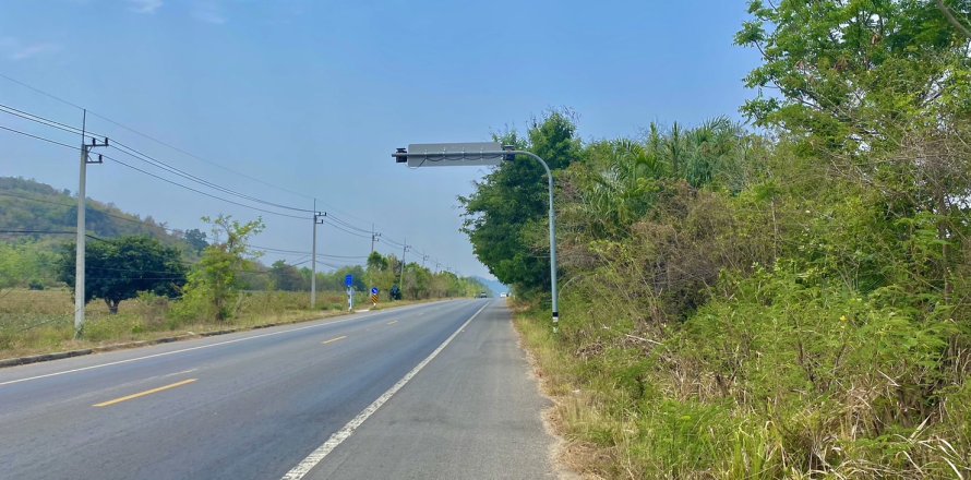 Terrain à Sam Roi Yot, Thaïlande № 168548