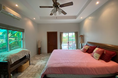 Villa in Hua Hin, Thailand 3 bedrooms № 168549 - photo 23