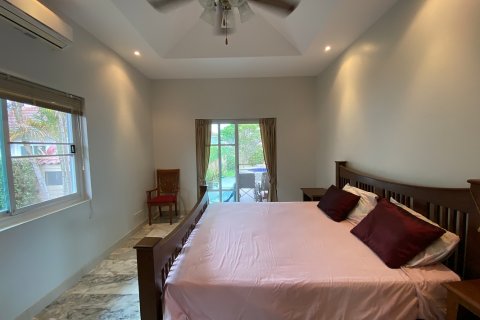 Villa in Hua Hin, Thailand 3 bedrooms № 168549 - photo 18