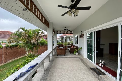 Villa in Hua Hin, Thailand 3 bedrooms № 168549 - photo 26