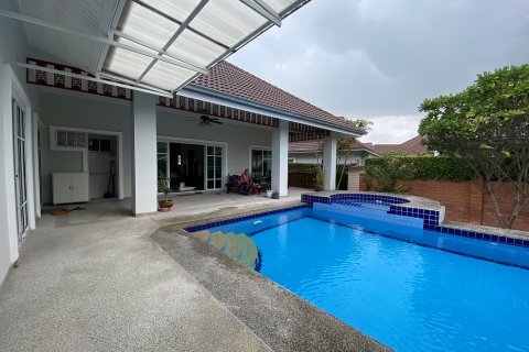 Villa in Hua Hin, Thailand 3 bedrooms № 168549 - photo 6