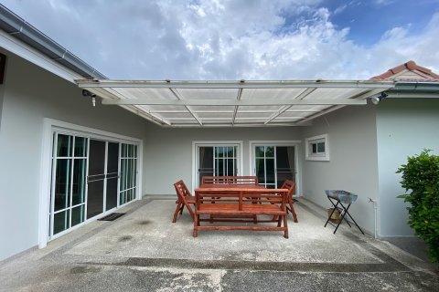 Villa in Hua Hin, Thailand 3 bedrooms № 168549 - photo 28