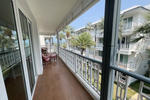 Кондоминиум с 2 спальнями в Хуа Хине, Таиланд № 168552 - фото 15