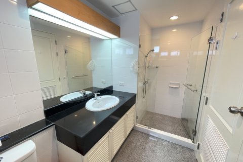 Кондоминиум с 2 спальнями в Хуа Хине, Таиланд № 168552 - фото 13