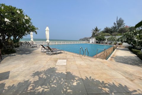 Кондоминиум с 2 спальнями в Хуа Хине, Таиланд № 168552 - фото 3