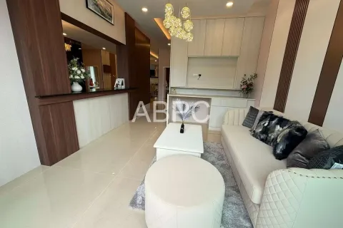 Casa de 3 dormitorios en Pattaya, Tailandia № 211597 - foto 9