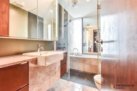 Condo in Bangkok, Thailand, 2 bedrooms  № 189911