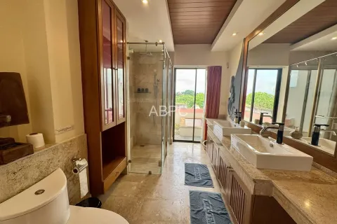 Casa de 5 dormitorios en Pattaya, Tailandia № 211111 - foto 6
