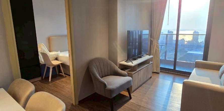 Apartment in Pattaya, Thailand 3 rooms № 159736