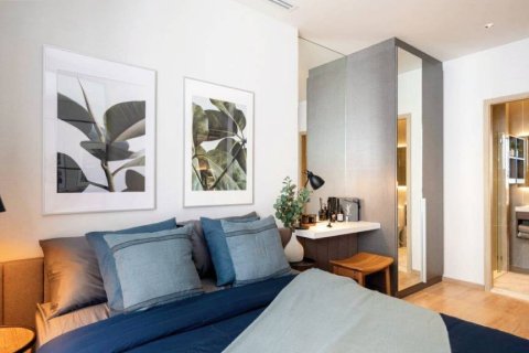 Condo in Huai Khwang, Bangkok, Thailand, 1 bedroom № 156819 - photo 2