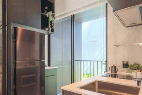 Condo in Huai Khwang, Bangkok, Thailand, 1 bedroom № 156819 - photo 4