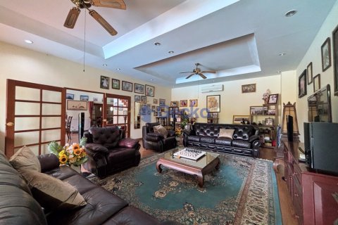 บ้านในพัทยา, ประเทศไทย 4 ห้องนอน № 197066 - รูปถ่าย 4