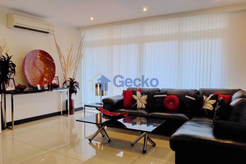 คอนโดมิเนียมในพัทยา, ประเทศไทย, 2 ห้องนอน № 197063 - รูปถ่าย 2