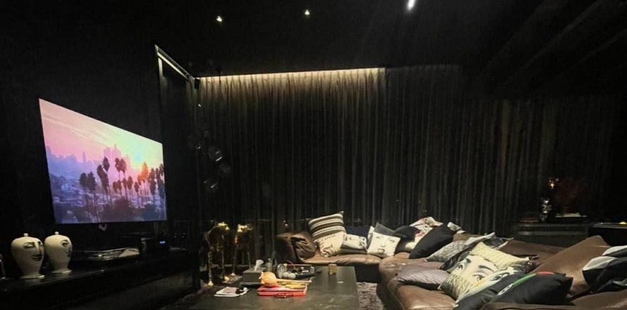 Кондоминиум с 3 спальнями в Ваттхане, Бангкок, Таиланд № 142695