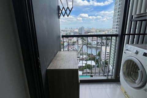 Studio in the Condo in Khlong Toei, Bangkok, Thailand  № 157105 - photo 10