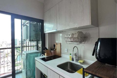 Studio in the Condo in Khlong Toei, Bangkok, Thailand  № 157105 - photo 9