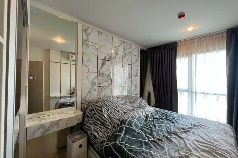 Studio in the Condo in Khlong Toei, Bangkok, Thailand  № 157105 - photo 2