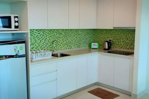 Condo on Jomtien Beach, Pattaya, Thailand, 2 bedrooms  № 176521 - photo 14