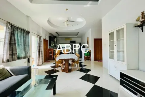 Casa de 3 dormitorios en Pattaya, Tailandia № 211552 - foto 6