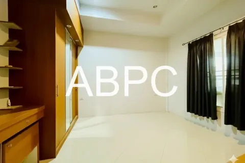 Casa de 3 dormitorios en Pattaya, Tailandia № 211552 - foto 9