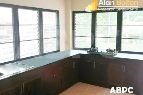 Casa de 8 dormitorios en Pattaya, Tailandia № 211547 - foto 5