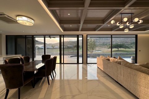 Villa in Hua Hin, Thailand 4 bedrooms № 138980 - photo 7