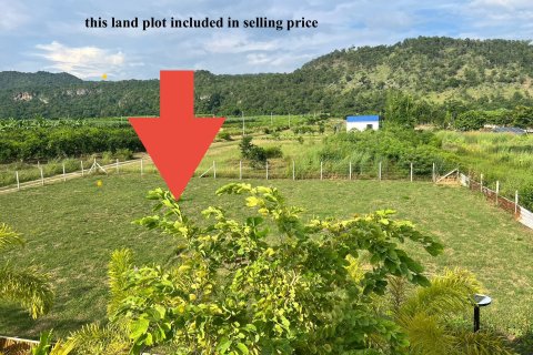 House in Kanchanaburi, Thailand 3 bedrooms № 138977 - photo 16