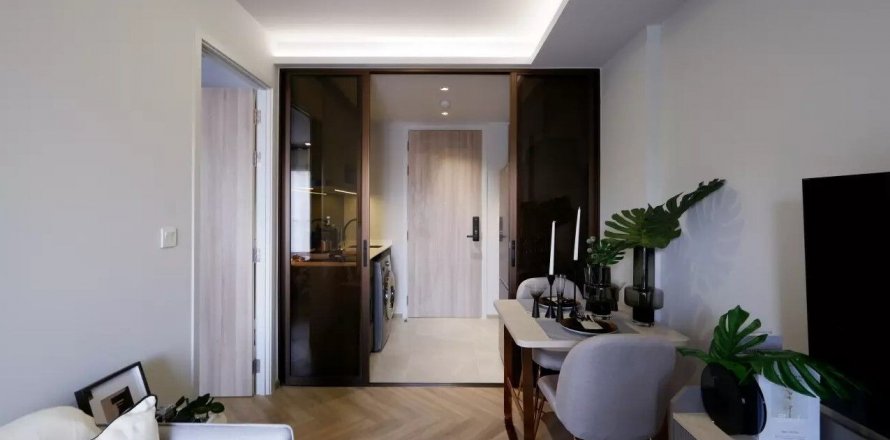 Studio dans le Condo à Watthana, Bangkok, Thaïlande  № 142755