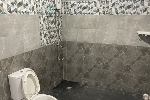 Townhouse in Bangkok Yai, Thailand 4 bedrooms № 156993 - photo 10