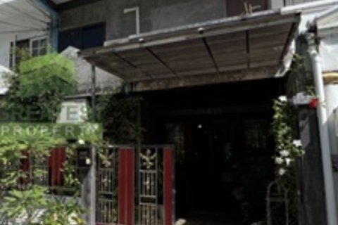 Townhouse in Bangkok Yai, Thailand 4 bedrooms № 156993