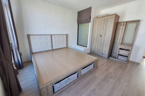 Townhouse in Bang Kaeo, Thailand 3 bedrooms № 156994 - photo 10