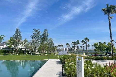 Townhouse in Bang Kaeo, Thailand 3 bedrooms № 156994 - photo 14