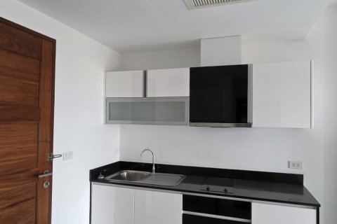 Studio in the Condo in Pattaya, Thailand  № 156995 - photo 2