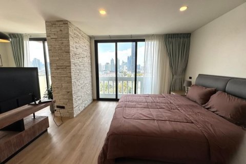 Studio in the Condo in Watthana, Bangkok, Thailand  № 156997 - photo 11