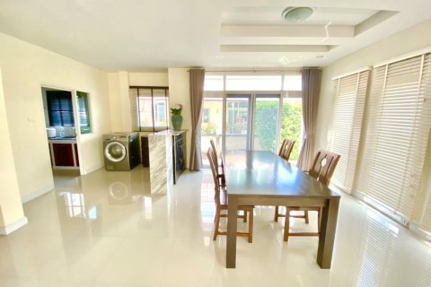 Дом в Паттайе, Таиланд с 3 спальнями  № 156996 - фото 11