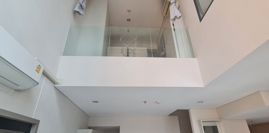 Condo in Bangkok, Thailand, 1 bedroom  № 143131